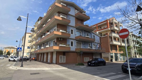 appartamento in vendita a Pescara in zona Porta Nuova