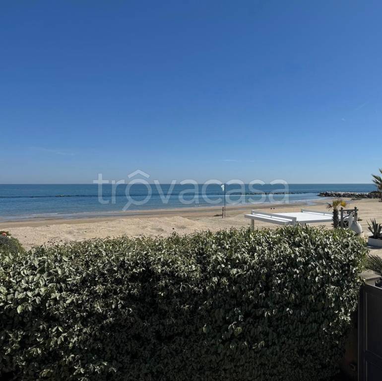 casa indipendente in vendita a Pescara in zona Pineta