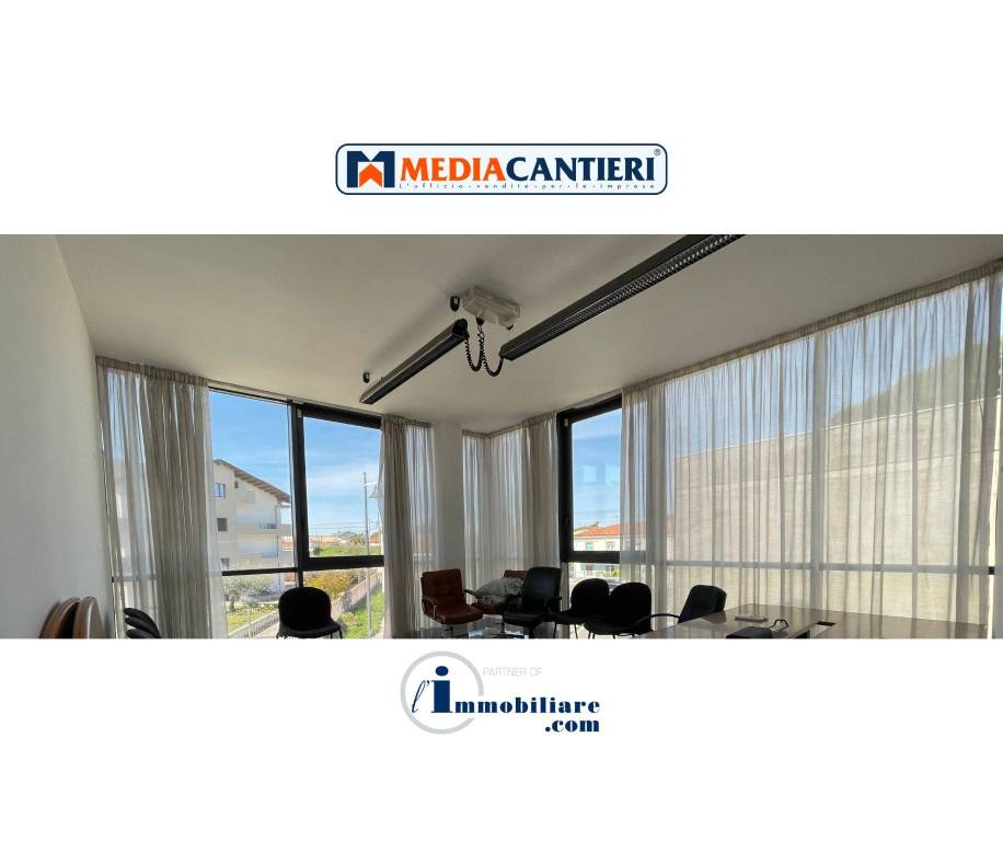 appartamento in vendita a Pescara in zona San Silvestro Spiaggia