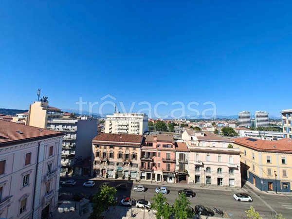 appartamento in vendita a Pescara in zona Porta Nuova