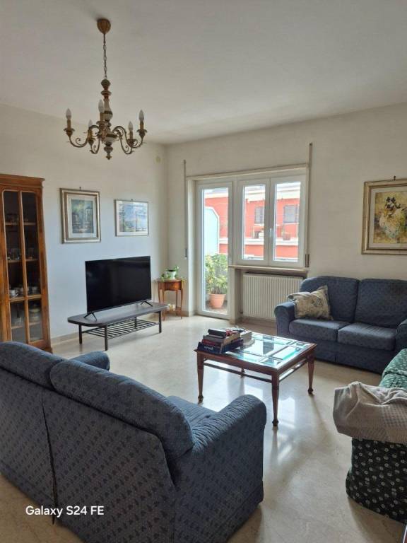 appartamento in vendita a Pescara in zona Centro Città