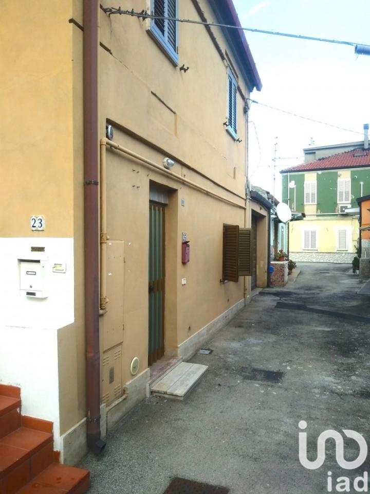 casa indipendente in vendita a Pescara in zona Madonna del Fuoco