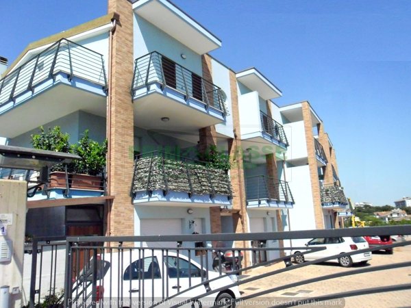 casa indipendente in vendita a Pescara