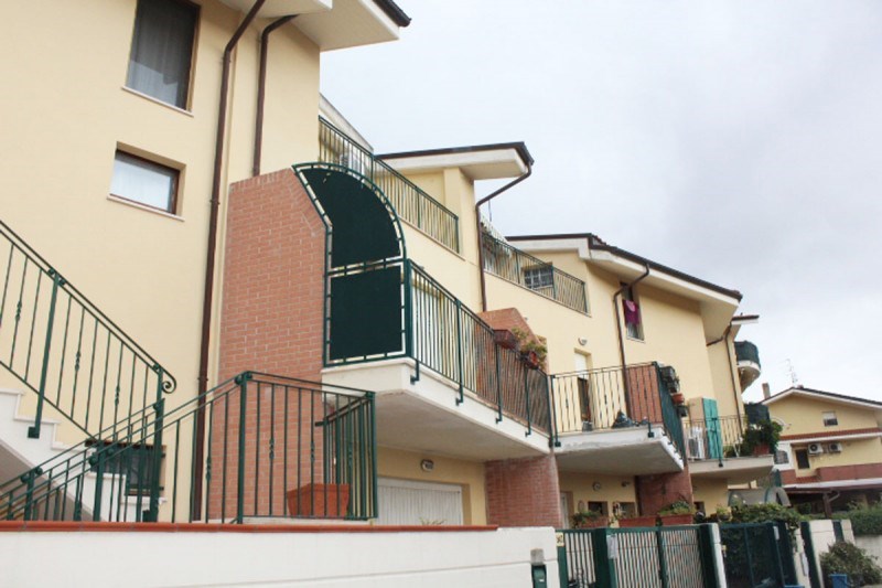 casa indipendente in vendita a Pescara