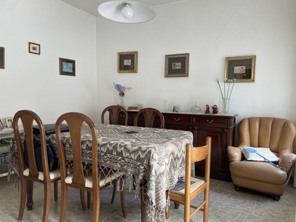 casa indipendente in vendita a Pescara in zona Colle Innamorati