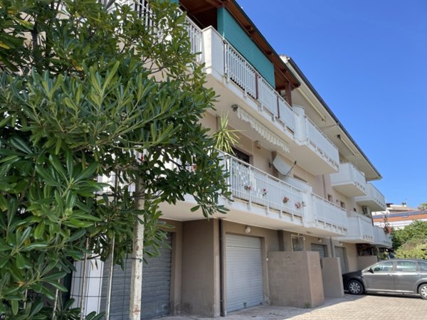 appartamento in vendita a Pescara in zona Colle Scorrano