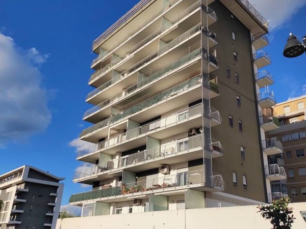 appartamento in vendita a Pescara in zona Porta Nuova