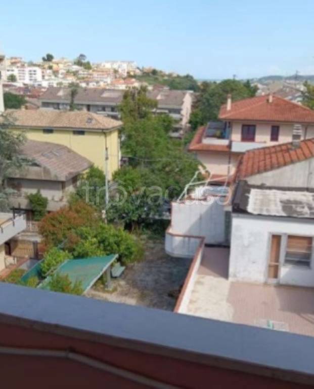 appartamento in vendita a Pescara in zona Colle Innamorati