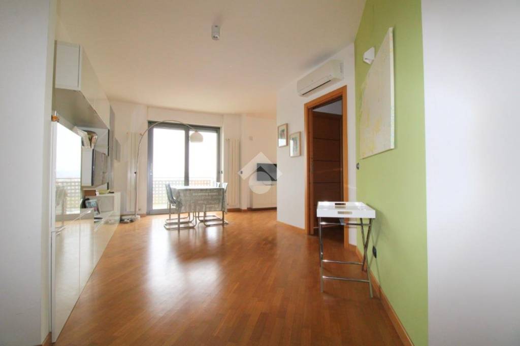 appartamento in vendita a Pescara in zona Porta Nuova