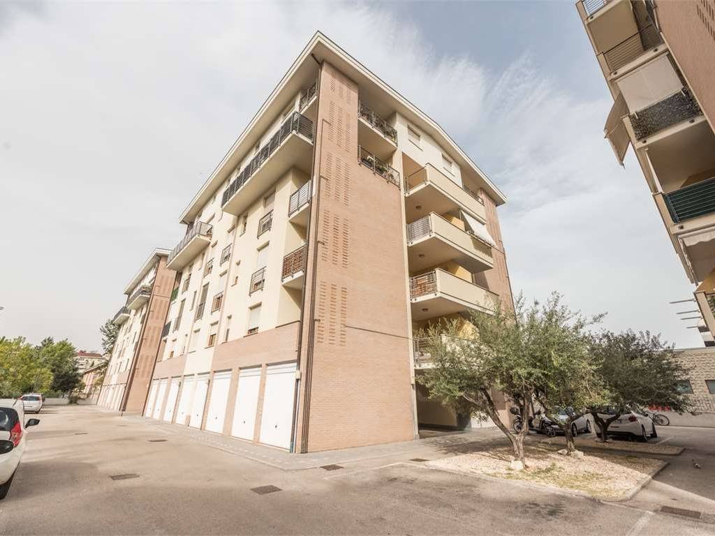 appartamento in vendita a Pescara in zona Fontanelle