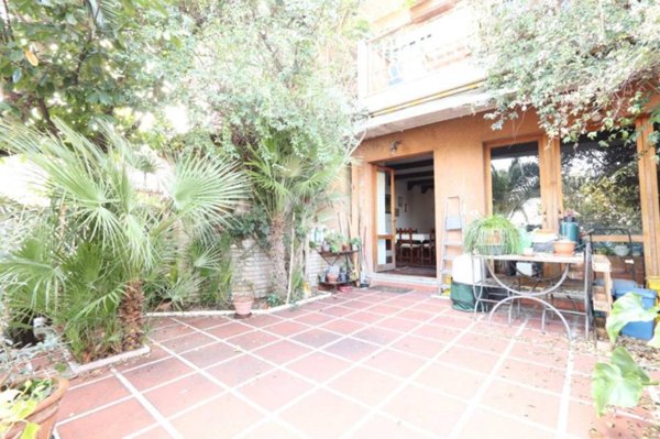 casa indipendente in vendita a Pescara in zona Colle Scorrano