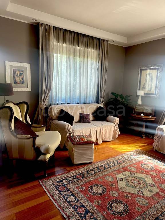 casa indipendente in vendita a Pescara in zona Porta Nuova