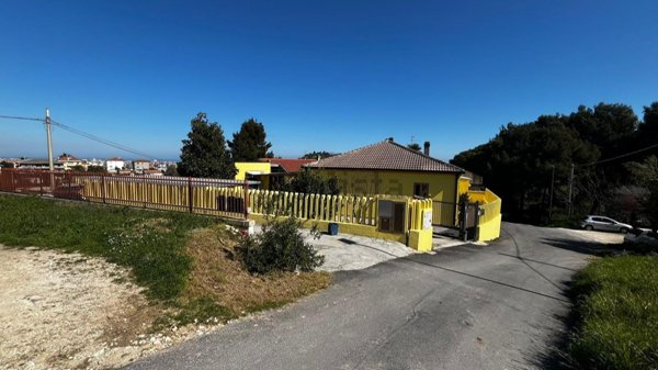 casa indipendente in vendita a Pescara