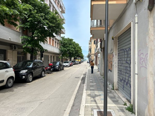 appartamento in vendita a Pescara in zona Centro Città