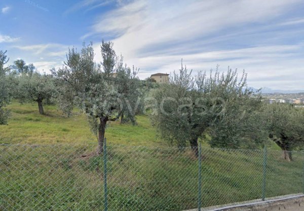 terreno agricolo in vendita a Pescara in zona Colle San Donato