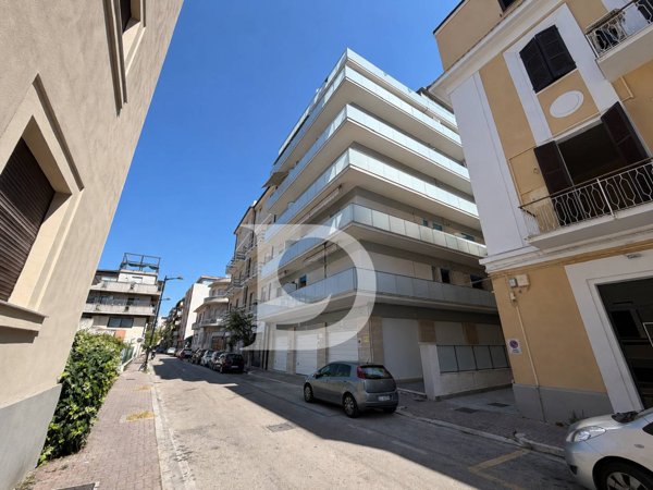 appartamento in vendita a Pescara in zona Centro Città