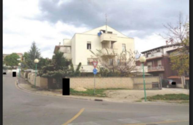 casa indipendente in vendita a Pescara