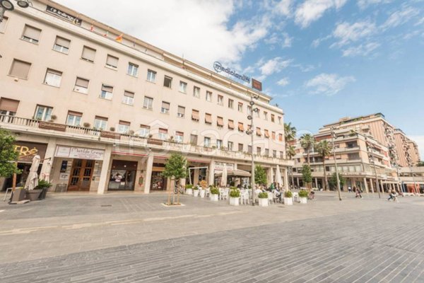 appartamento in vendita a Pescara in zona Centro Città