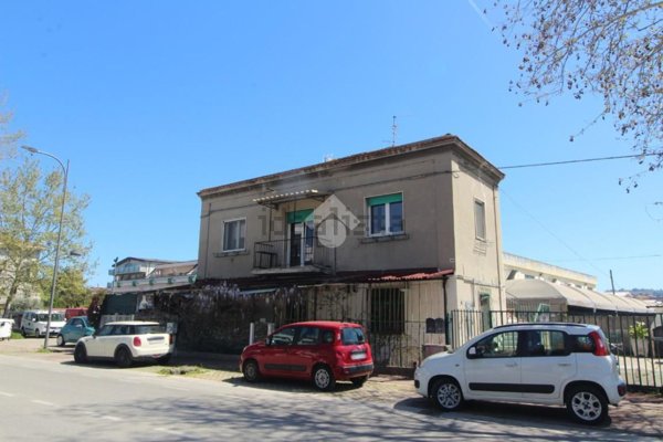 casa indipendente in vendita a Pescara