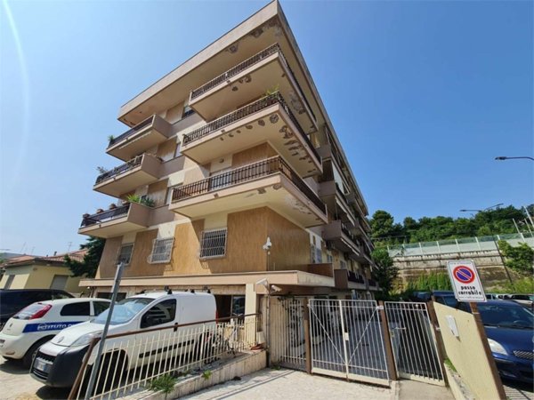 appartamento in vendita a Pescara