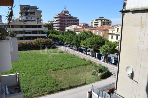 appartamento in vendita a Pescara in zona Porta Nuova