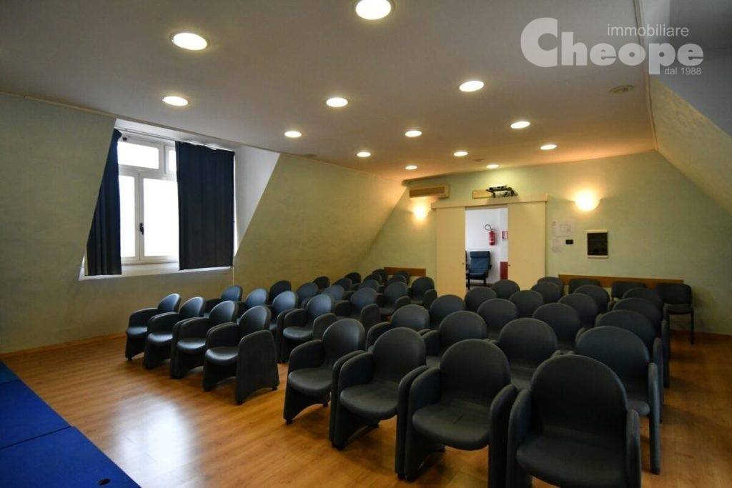 appartamento in vendita a Pescara in zona Centro Città