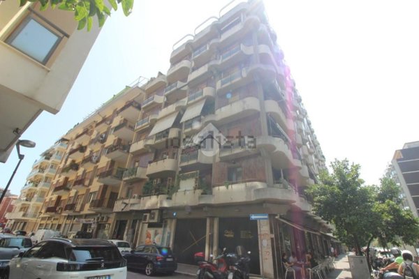 appartamento in vendita a Pescara in zona Centro Città