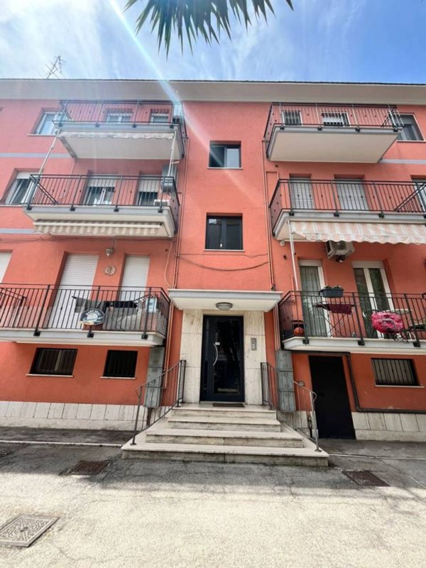 appartamento in vendita a Pescara in zona Stadio