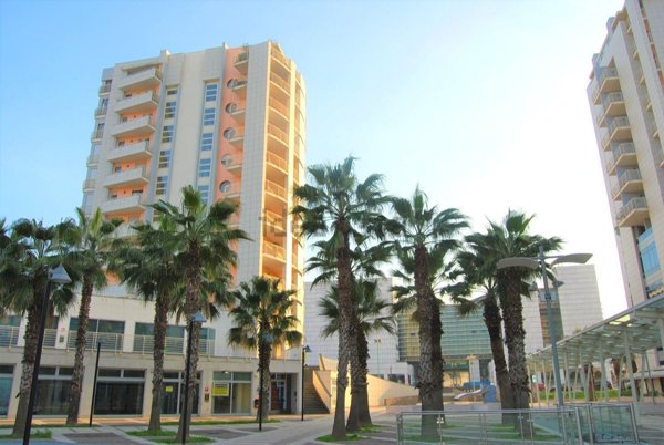 appartamento in vendita a Pescara in zona Porta Nuova