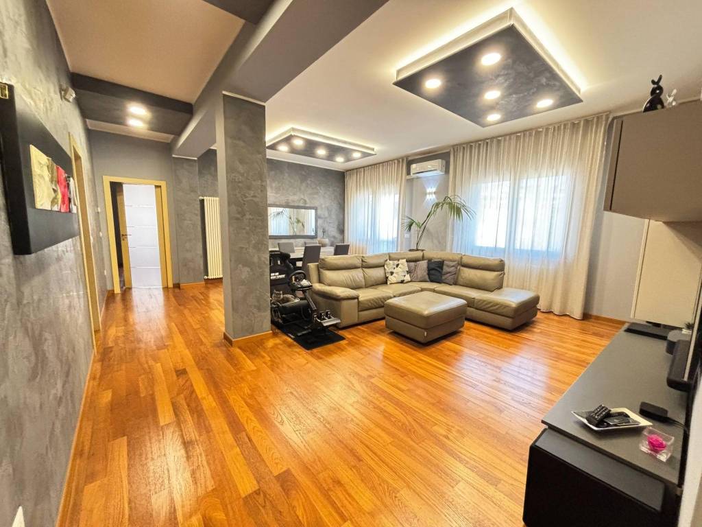 appartamento in vendita a Pescara