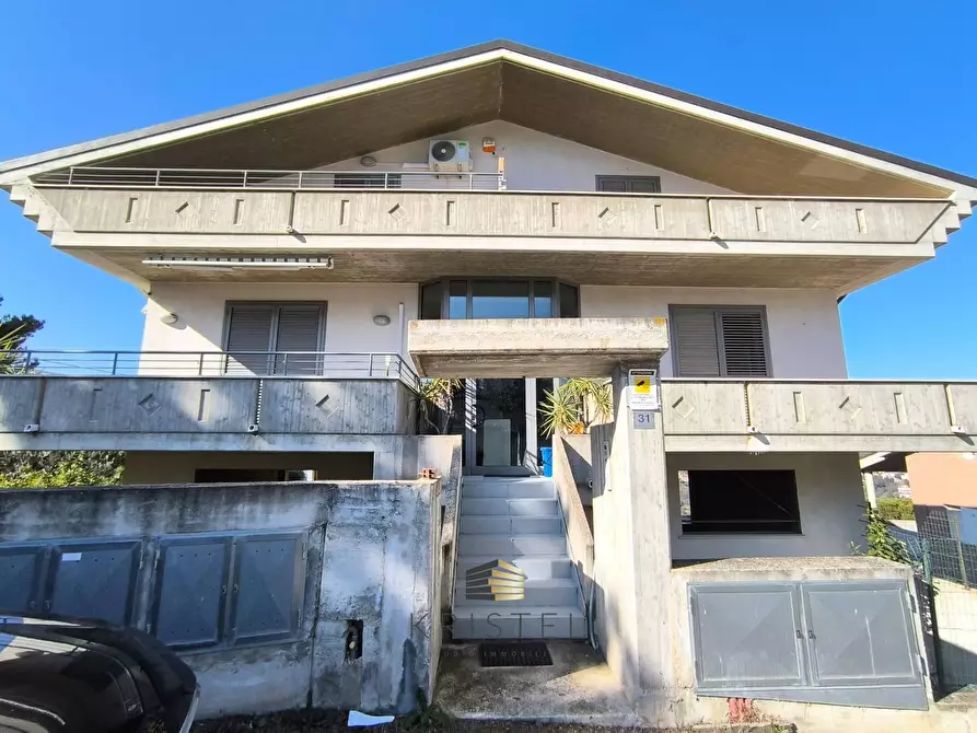 casa indipendente in vendita a Pescara in zona Centro Città