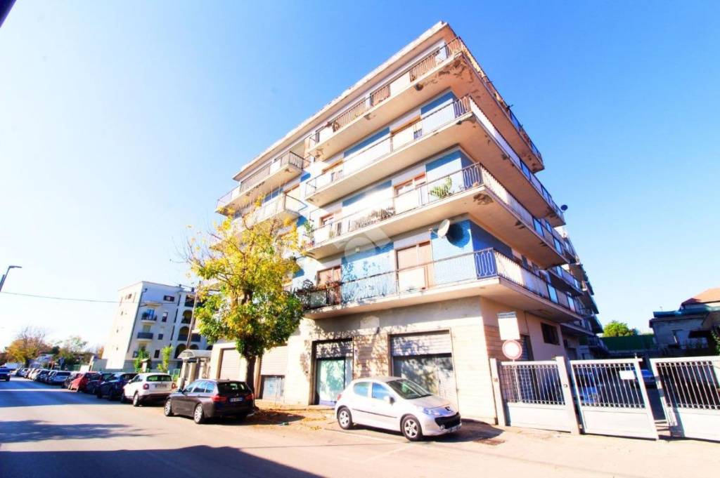 appartamento in vendita a Pescara in zona Centro Città