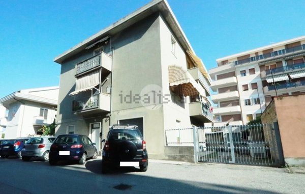 appartamento in vendita a Pescara in zona Porta Nuova