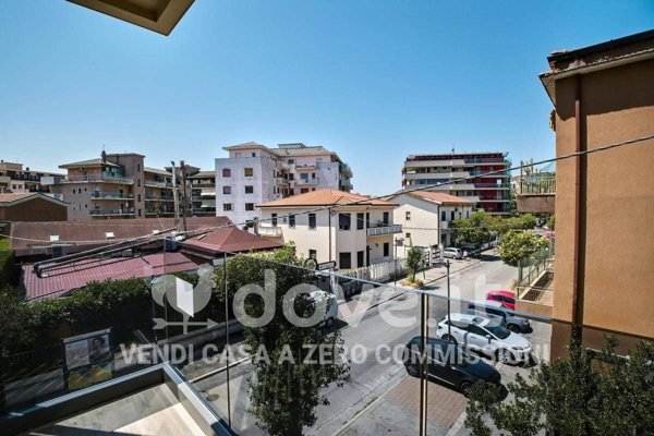 appartamento in vendita a Pescara in zona Porta Nuova