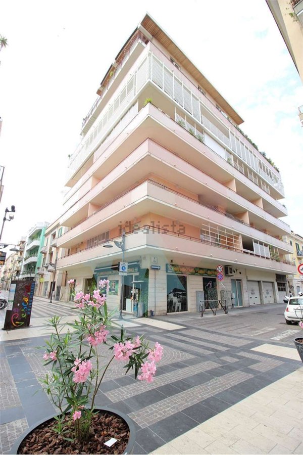 appartamento in vendita a Pescara in zona Centro Città