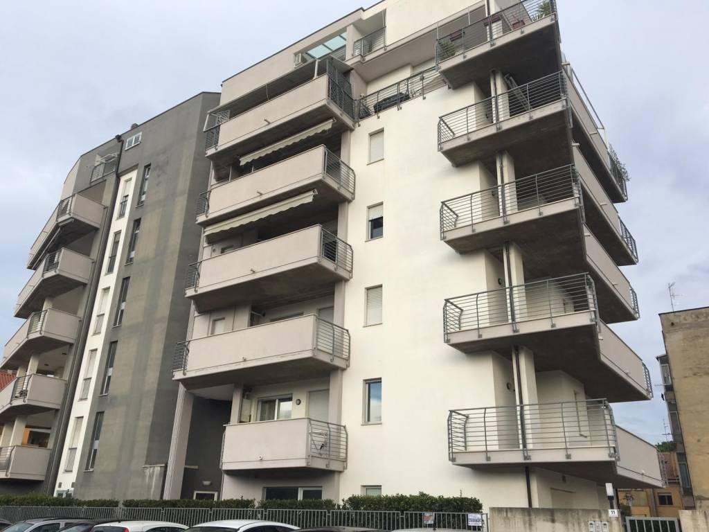 appartamento in vendita a Pescara in zona Porta Nuova