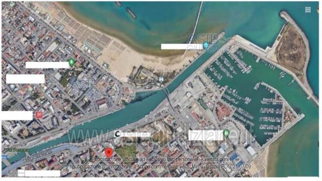 negozio in vendita a Pescara