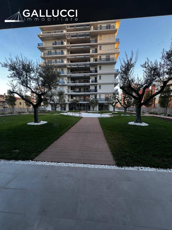 appartamento in vendita a Pescara in zona Porta Nuova