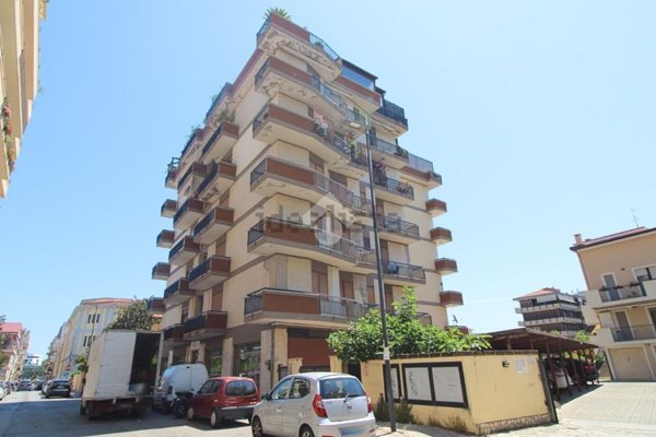 appartamento in vendita a Pescara in zona Centro Città