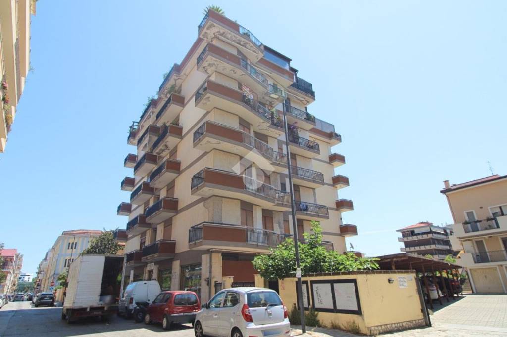 appartamento in vendita a Pescara in zona Porta Nuova