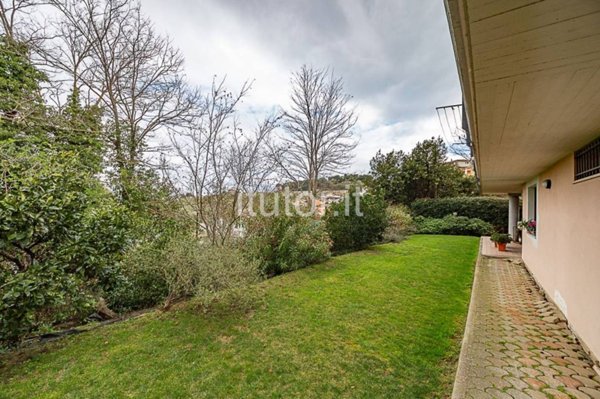 casa indipendente in vendita a Pescara in zona Pineta