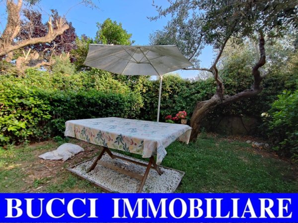 casa indipendente in vendita a Pescara