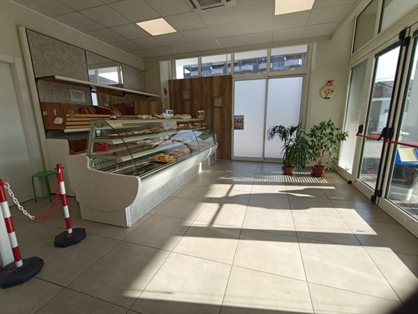 negozio in vendita a Pescara