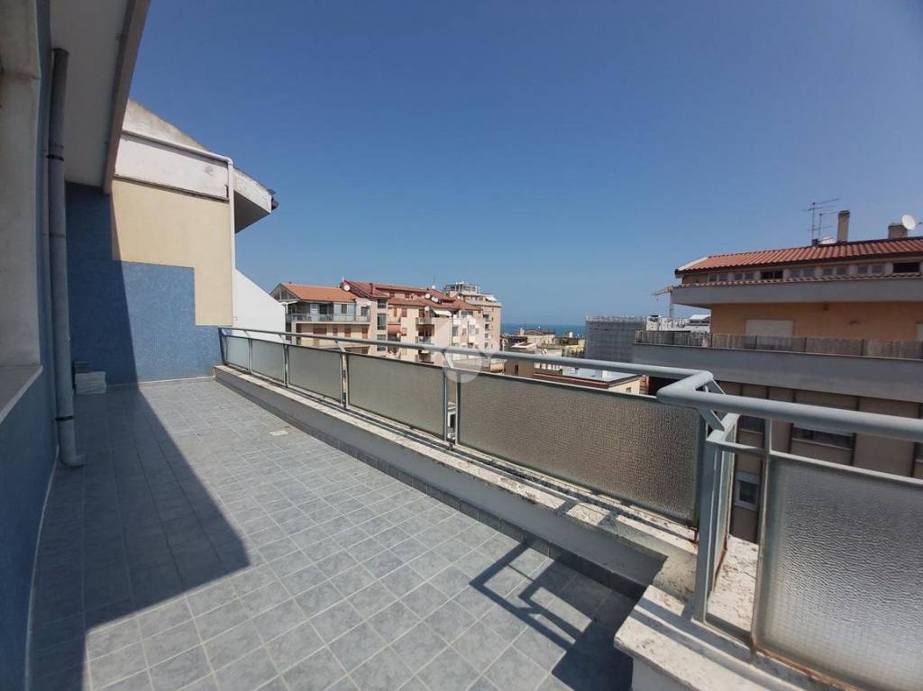 appartamento in vendita a Pescara in zona Centro Città