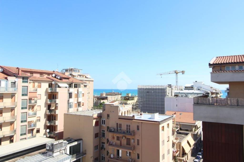 appartamento in vendita a Pescara in zona Centro Città