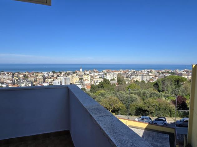 casa indipendente in vendita a Pescara in zona Castellammare