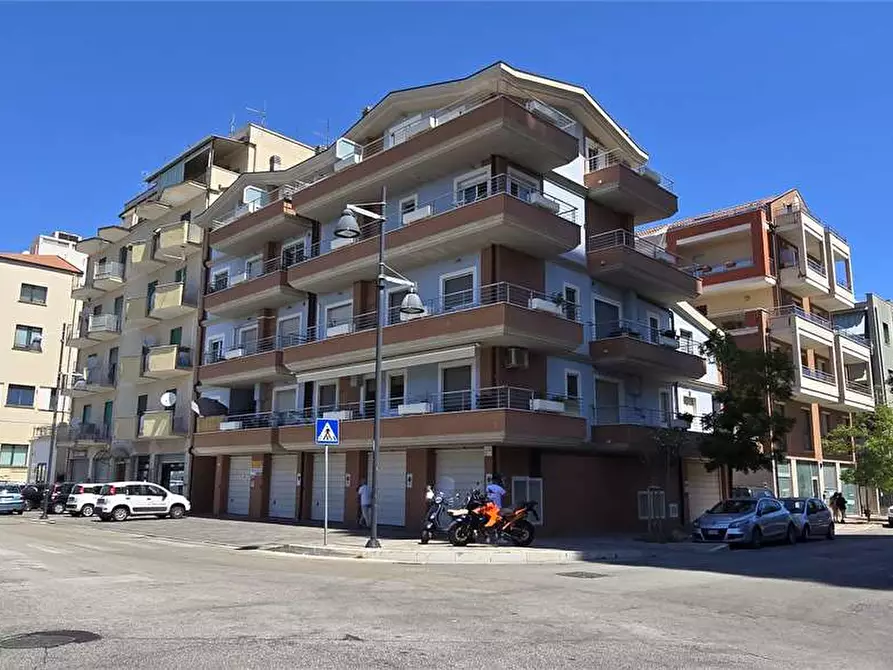 appartamento in vendita a Pescara in zona Porta Nuova