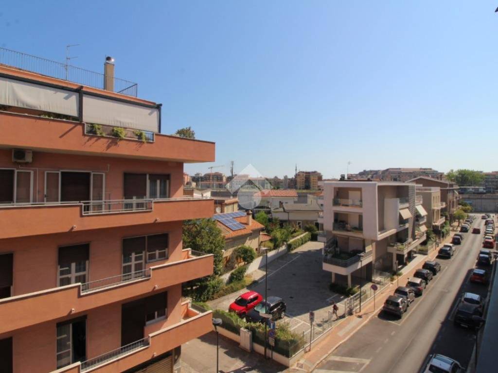 appartamento in vendita a Pescara in zona Centro Città