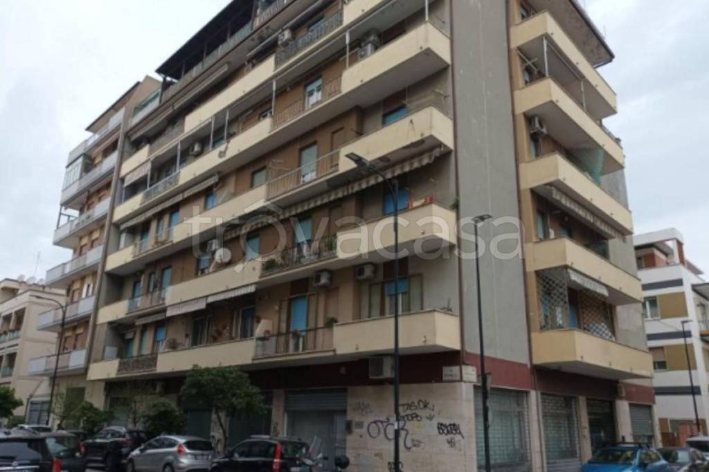 appartamento in vendita a Pescara in zona Duca degli Abruzzi