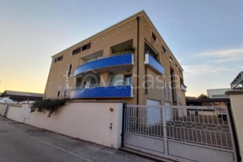 appartamento in vendita a Pescara in zona Ospedale